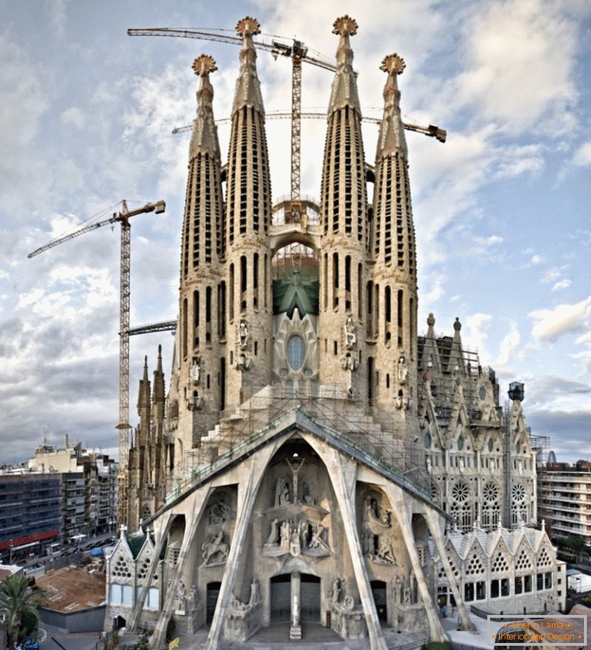 Hram Svete porodice (Barselona, ​​Španija)