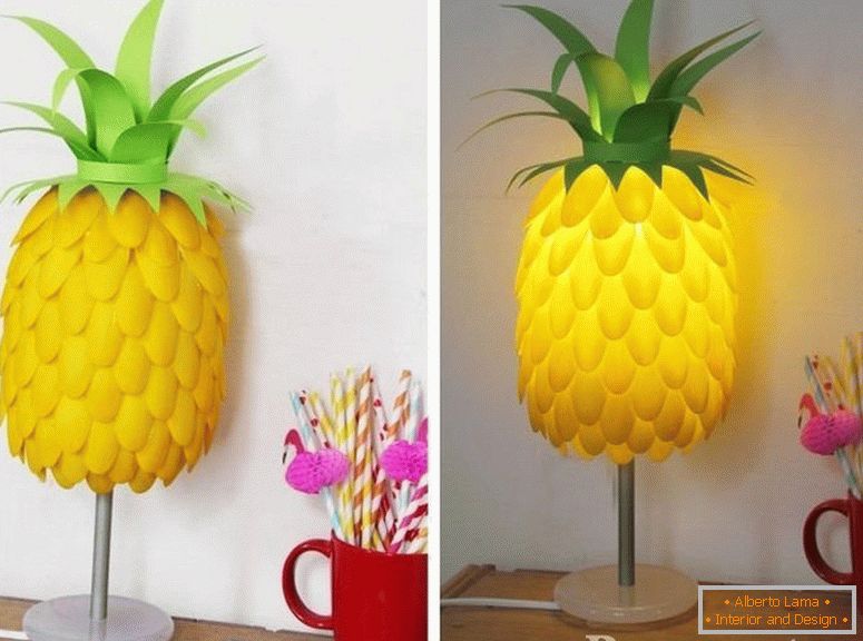 Stolna lampa u obliku ananasa