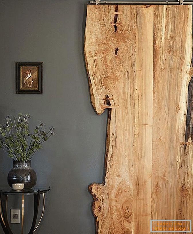 Drvena vrata sa drveta