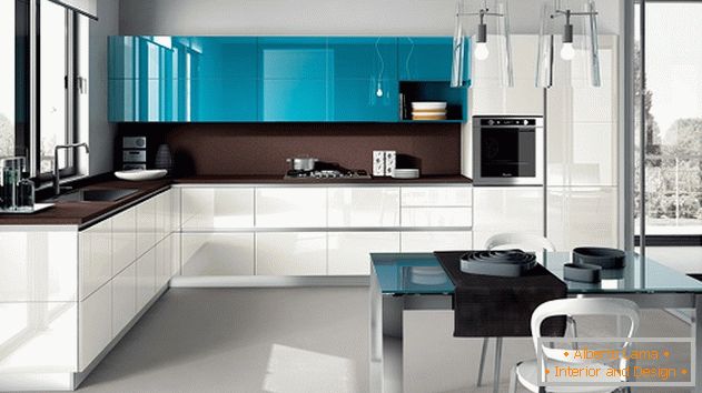 dizajn kuhinje u modernoj kući