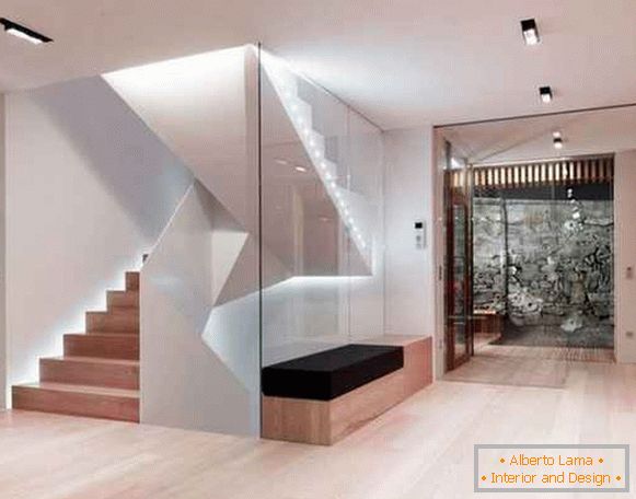 dizajn hodnika u privatnoj kući s stepeništem, foto 19
