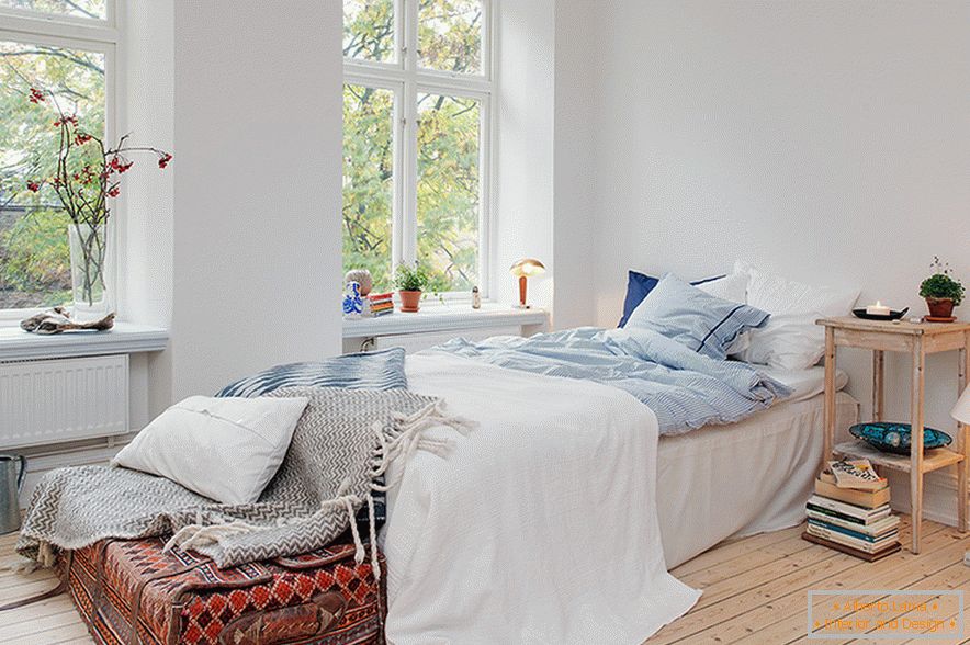 Krevet u jednosobnom stanu u Göteborgu