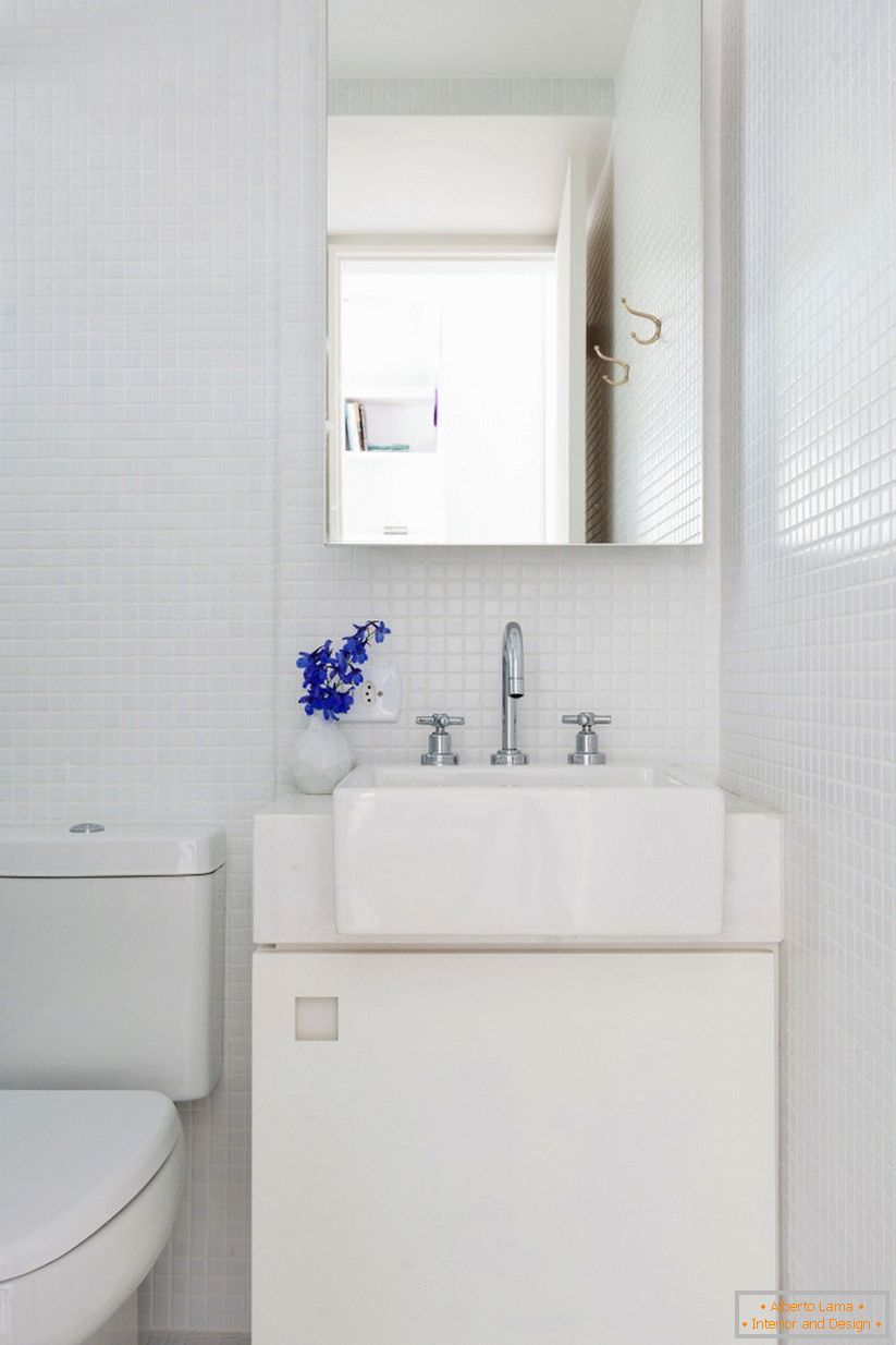 Kupaonica u bijeloj boji