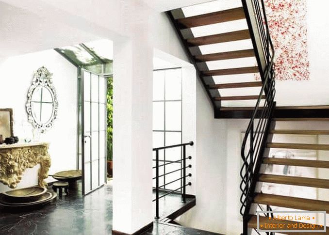 Luksuzan dizajn hodnika u privatnoj kući