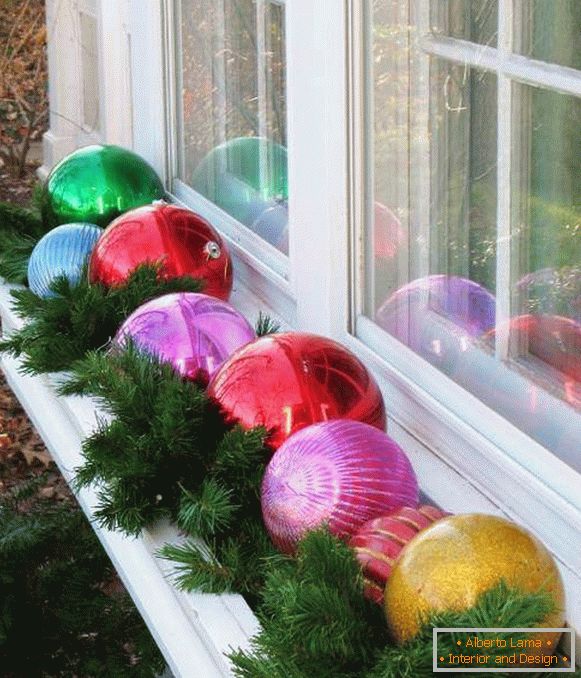 Kako ukrasiti prozor svojim rukama - Novogodišnji dekor na fotografiji