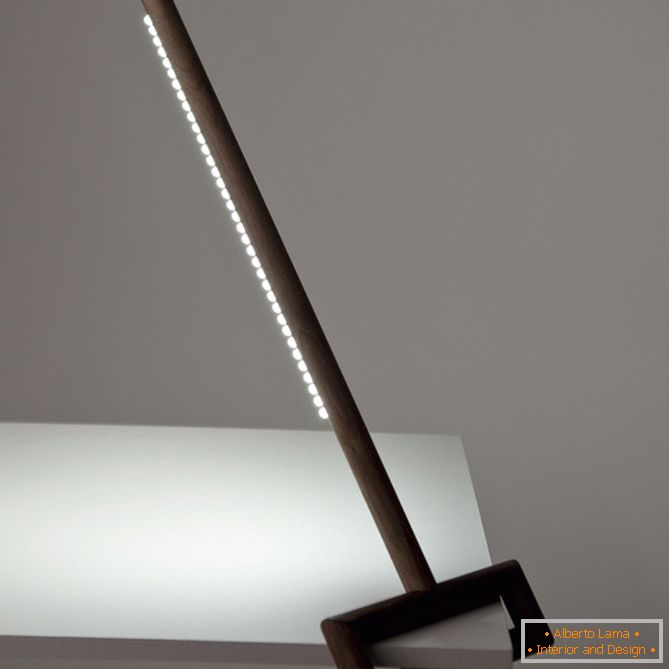 Kreativna stolna lampa iz Yaroslav Misonzhnikov