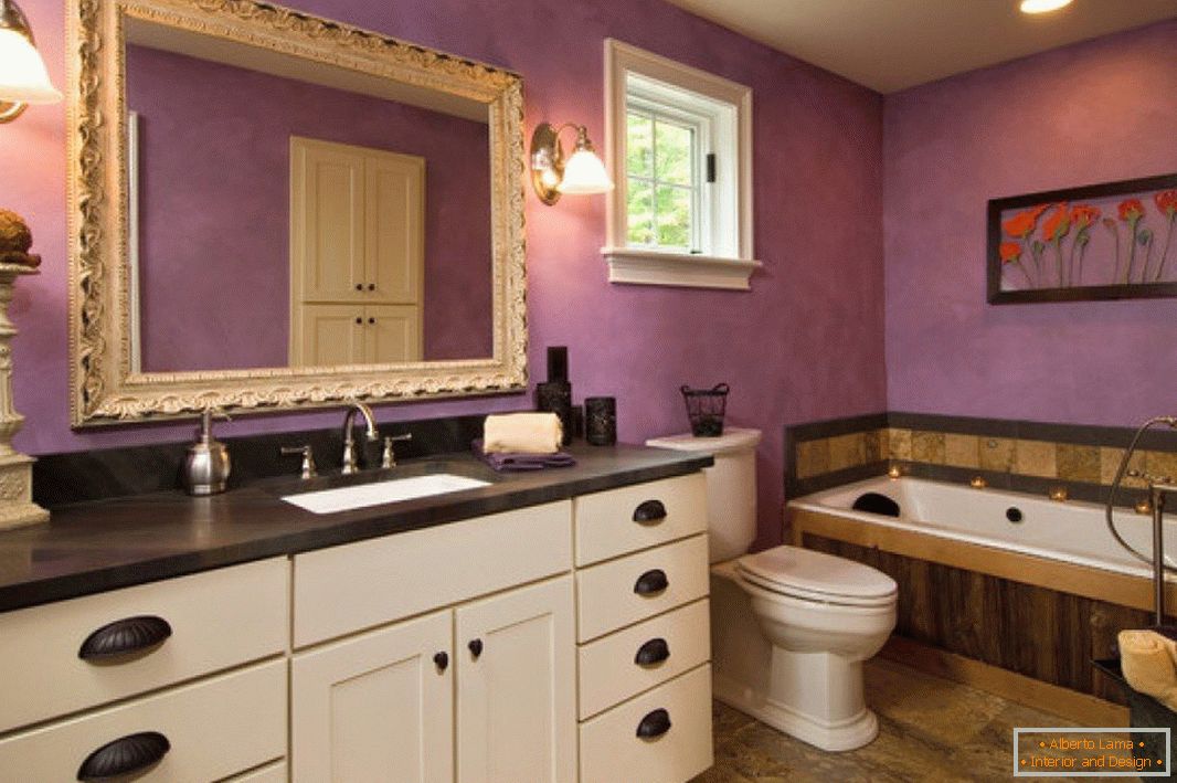 Lavender zidovi в ванной комнате
