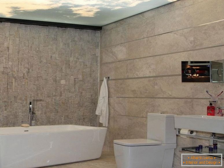 emporium-kupatilo-sa-nebo-štampanim-stretch-ceiling