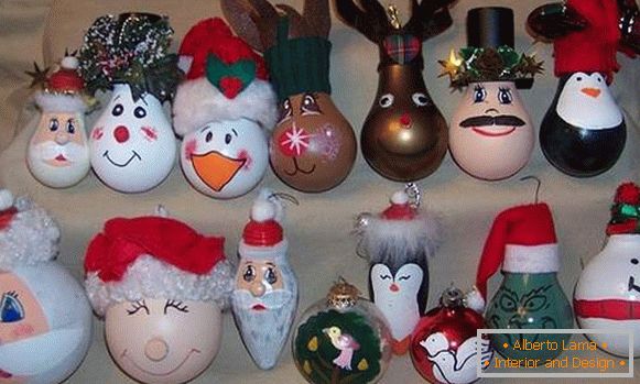 Originalne Božićne igračke sa rukama na božićnom stablu sijalica, фото 18