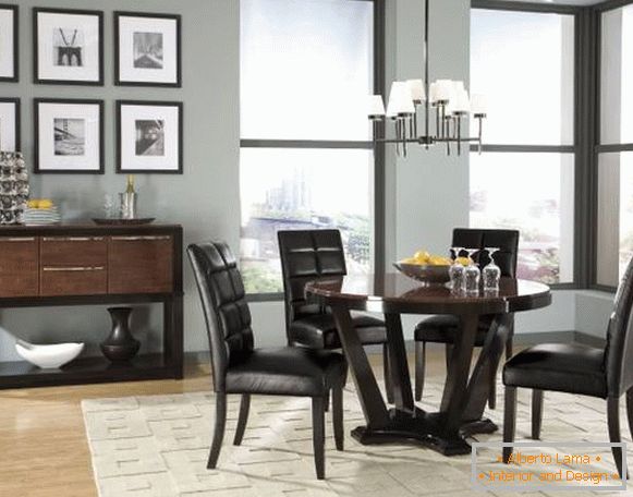 Elegantan okrugli trpezarijski stol sa kožnim stolicama