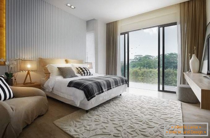 Spavaća soba s panoramskim prozorima - fotografija prekrasnog enterijera