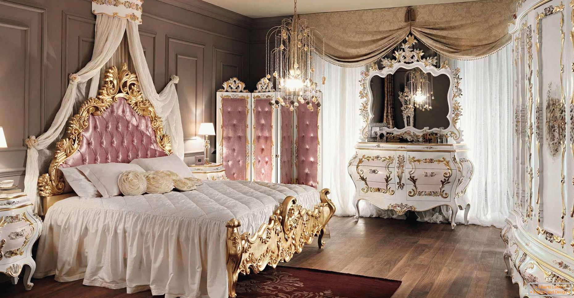 Pompezna, veličanstvena spavaća soba za mladu damu.