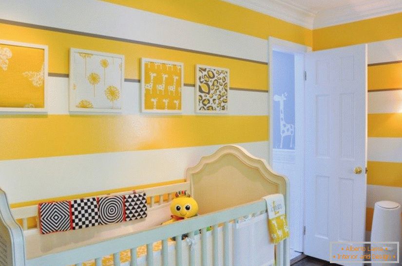 Žutoj dečiji sobi
