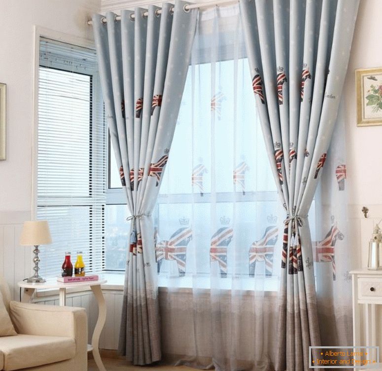 svetlo-plavo-britanski stil-djeca-s-zavjese-spavaća soba-prozori-i-pod-do-plafona-zavjese-zatamnjen-tkanine