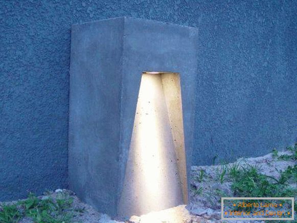 Baštenska svetla sa sopstvenim rukama od betona