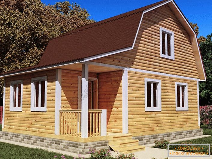 Jednostavna drvena kuća sa potkrovljem.