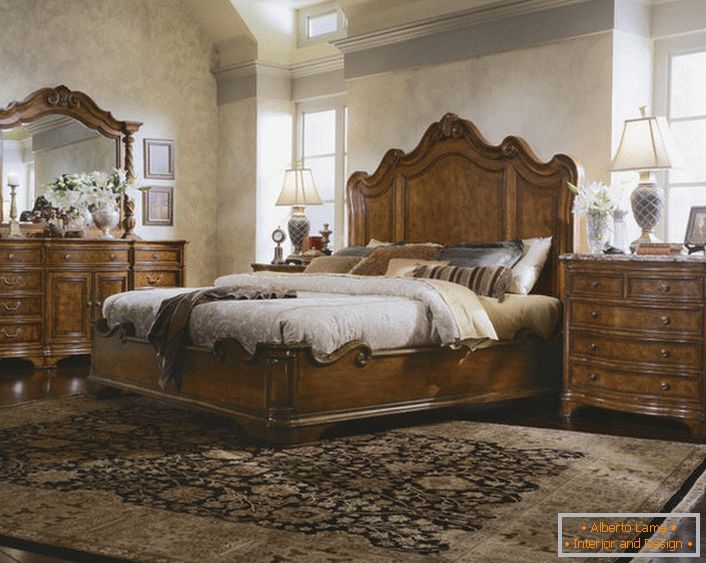 Idealna za porodičnu spavaću sobu u engleskom stilu. Klasika i romansa su harmonična kombinacija za dom.