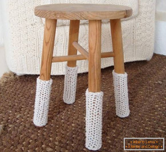 Pleteni oblačenje stolice