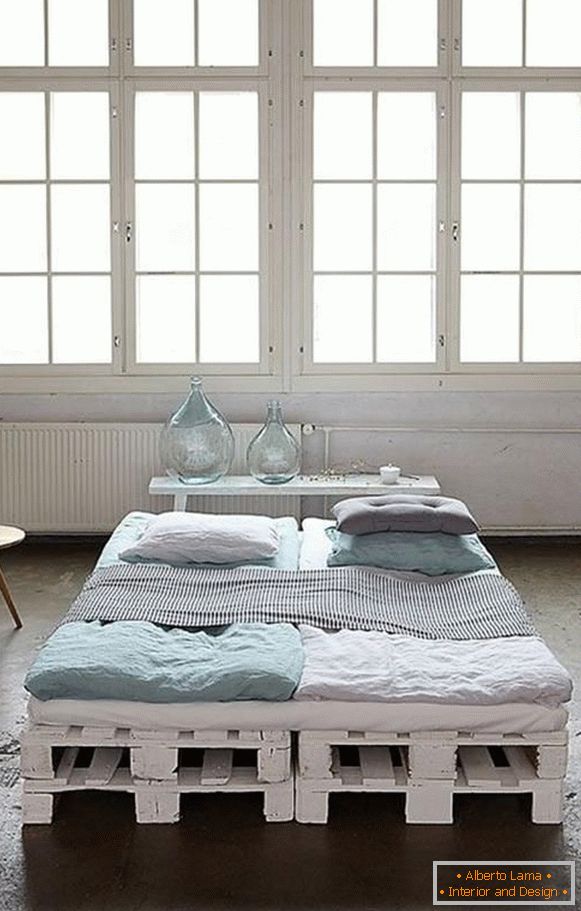 Krevet starih paleta