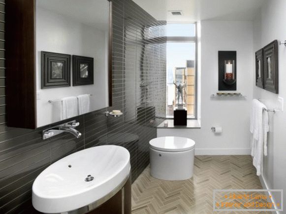 Moderno kupatilo sa crnom pločom