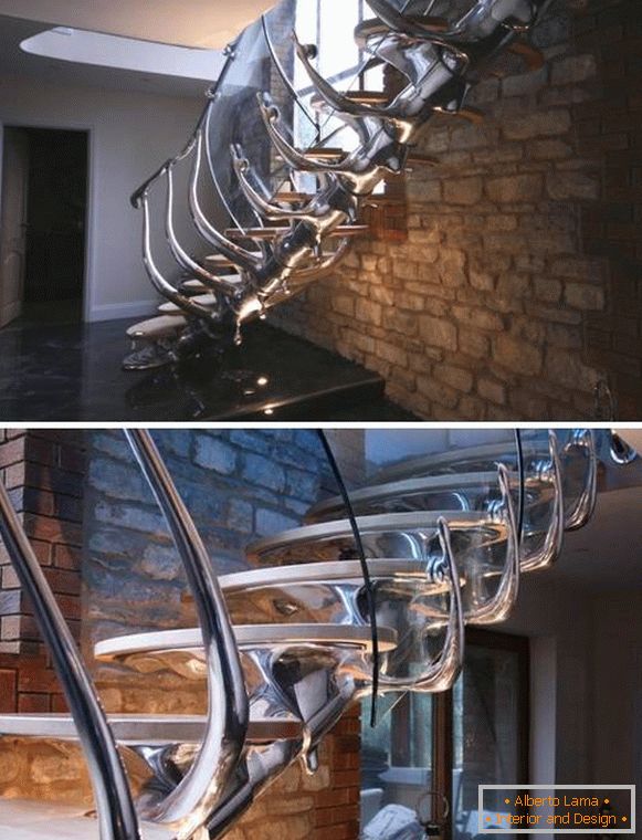 stepenice-u-oblik-kičma-Philip Watts