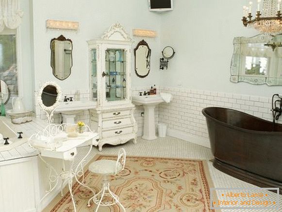 Predivan dizajn enterijera kupatila u stilu češ-šik