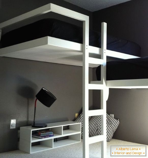 Moderna crno-bela spavaća soba
