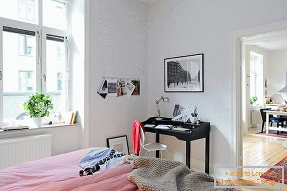 Spavaća soba u malom stanu u Švedskoj