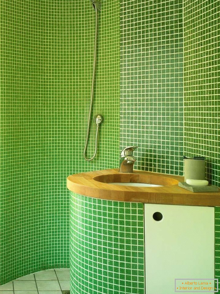 Zelene pločice u kupatilu