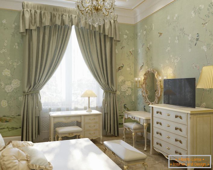 Mala spavaća soba za goste u francuskom stilu u stanu na zapadu Nemačke. 