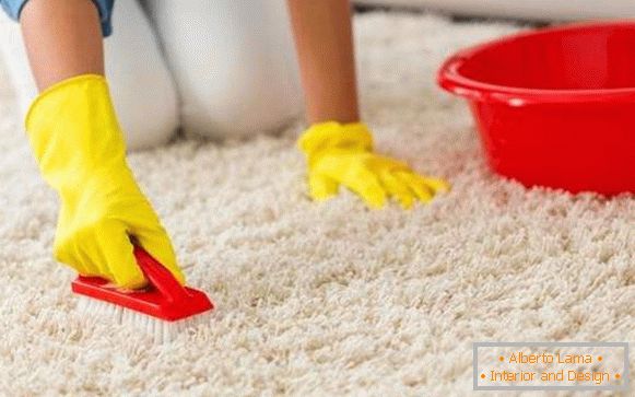 kako očistiti beli tepih kod kuće, slika 60