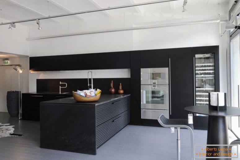 crno-obojen-drveni-kuhinja-ormarić-crni-obojeni-drveni-kuhinja-ostrvo_black-obojen-drveni-prikaz-kabinet svetlo-siva-obojen-drveni pod aluminijumski okvir-klizna vrata