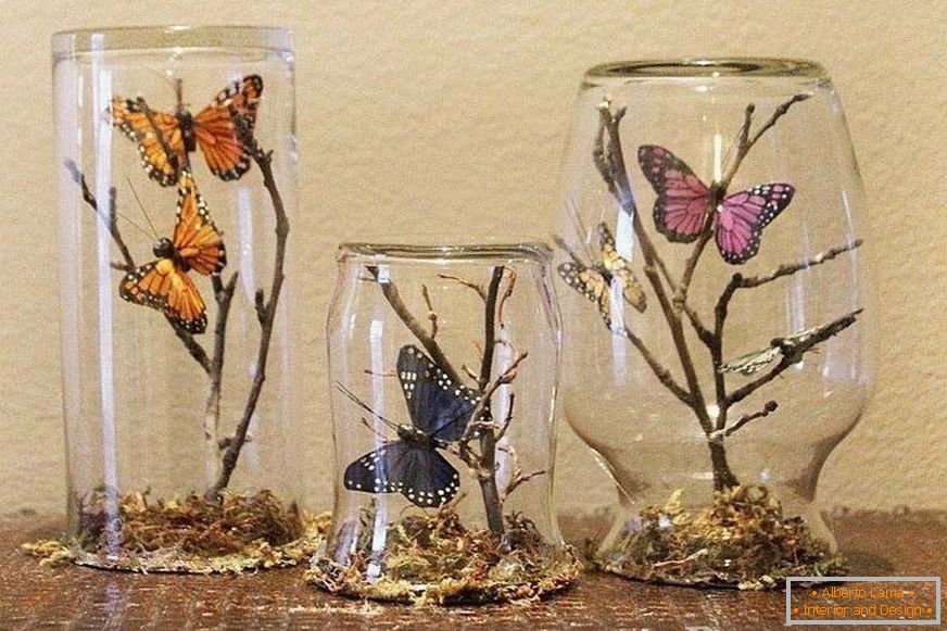 Vaze sa leptirima