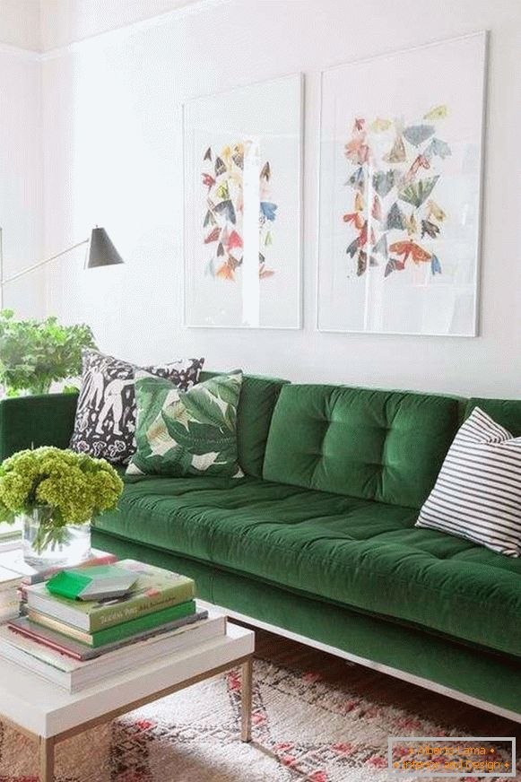 Zeleni sive boje u unutrašnjosti dnevne sobe - fotografija