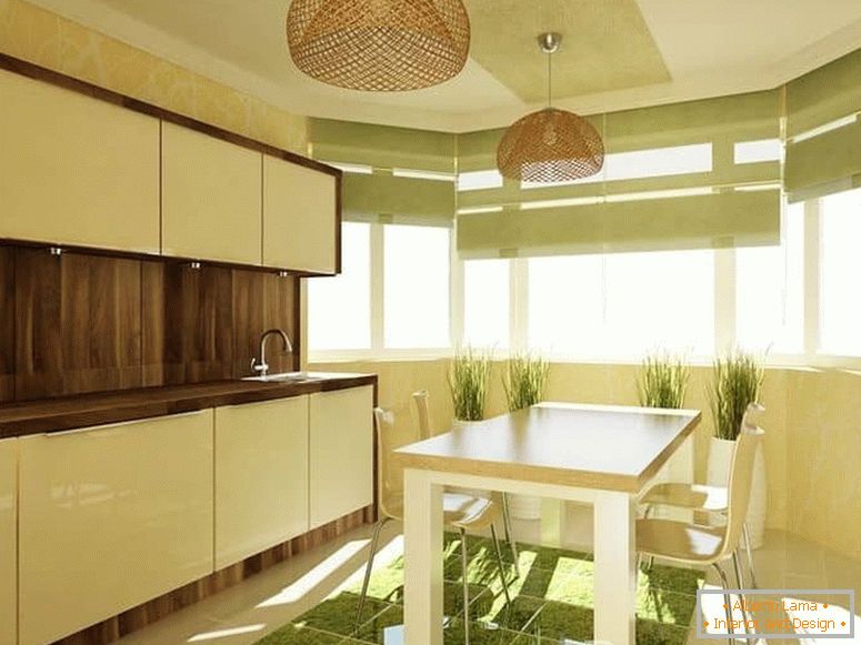 Kuhinja s prozorom u ekološkom stilu