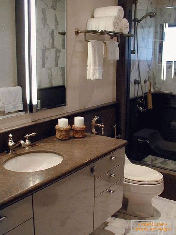 Elegantan dizajn kombiniranog kupatila u klasičnom stilu