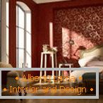 Prostrana spavaća soba u burgundskoj boji