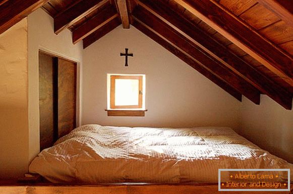Spavaća soba sa malom kućicom Innermost House u Severnoj Kaliforniji