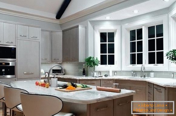Kuhinje sa prozračnim prozorom u kućama: dizajnirajte ideje i fotografije