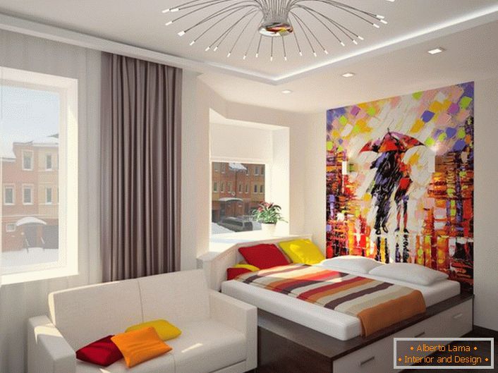 Kreativni dizajn spavaće sobe u stilu Art Nouveau. Upotreba sjajnih sočnih boja čini prostor zaista ugodnim i toplim.