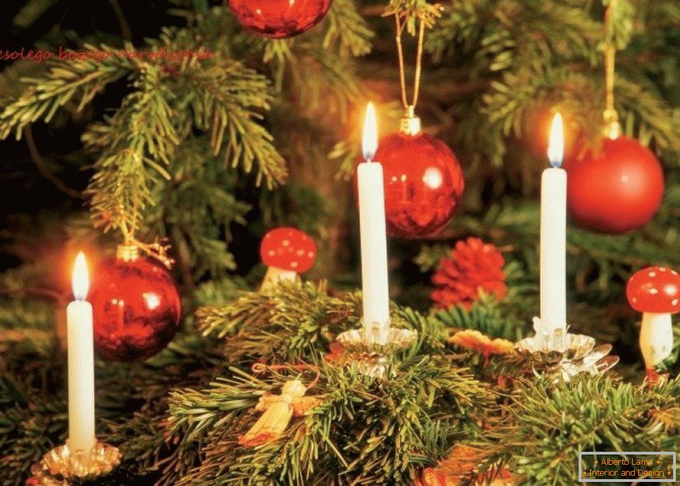 Sveće na božićnom stablu