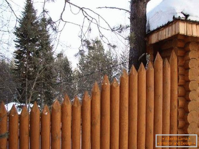 drvene ograde za privatnu kuću