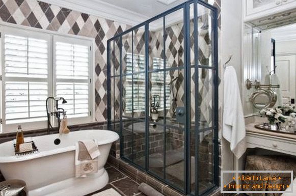 Prekrasan tuš - fotografija u dizajnu kupatila