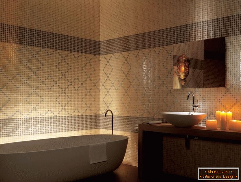 Keramički mozaik u unutrašnjosti kupatila