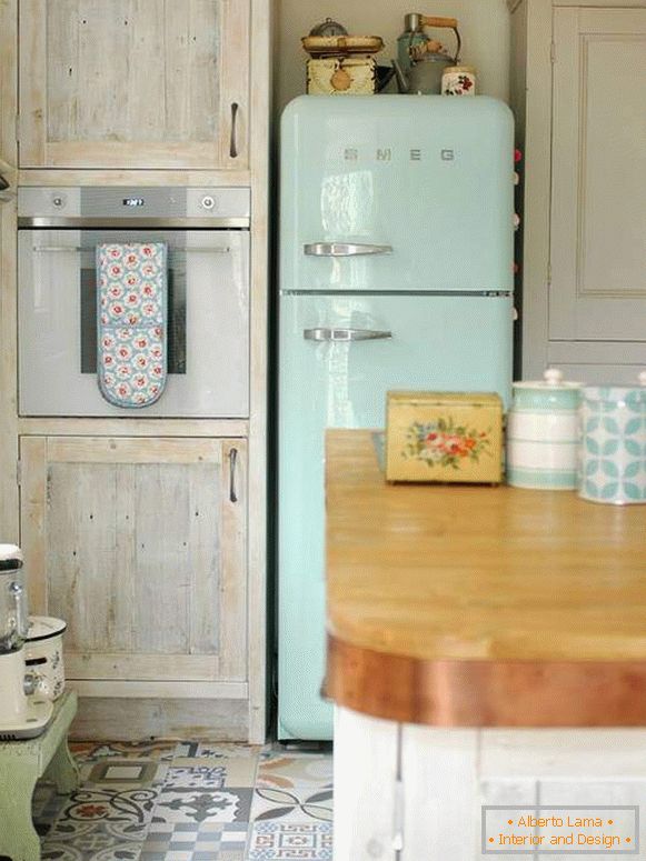 Elegantan dizajn poda u kuhinji - fotografija podnih pločica
