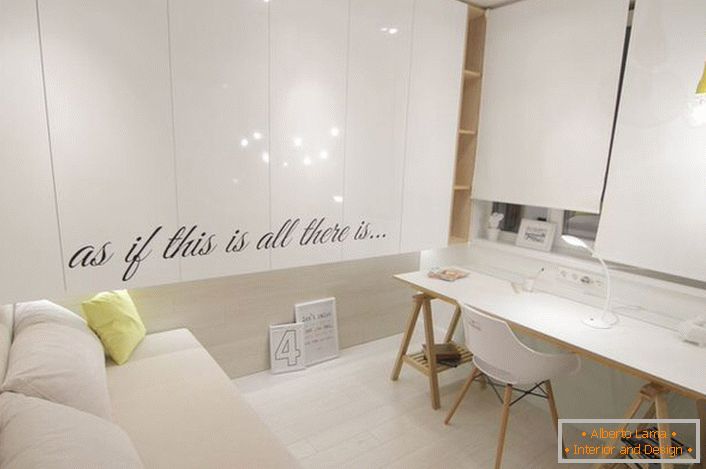 Gostinjska soba je u stilu skandinavskog minimalizma.
