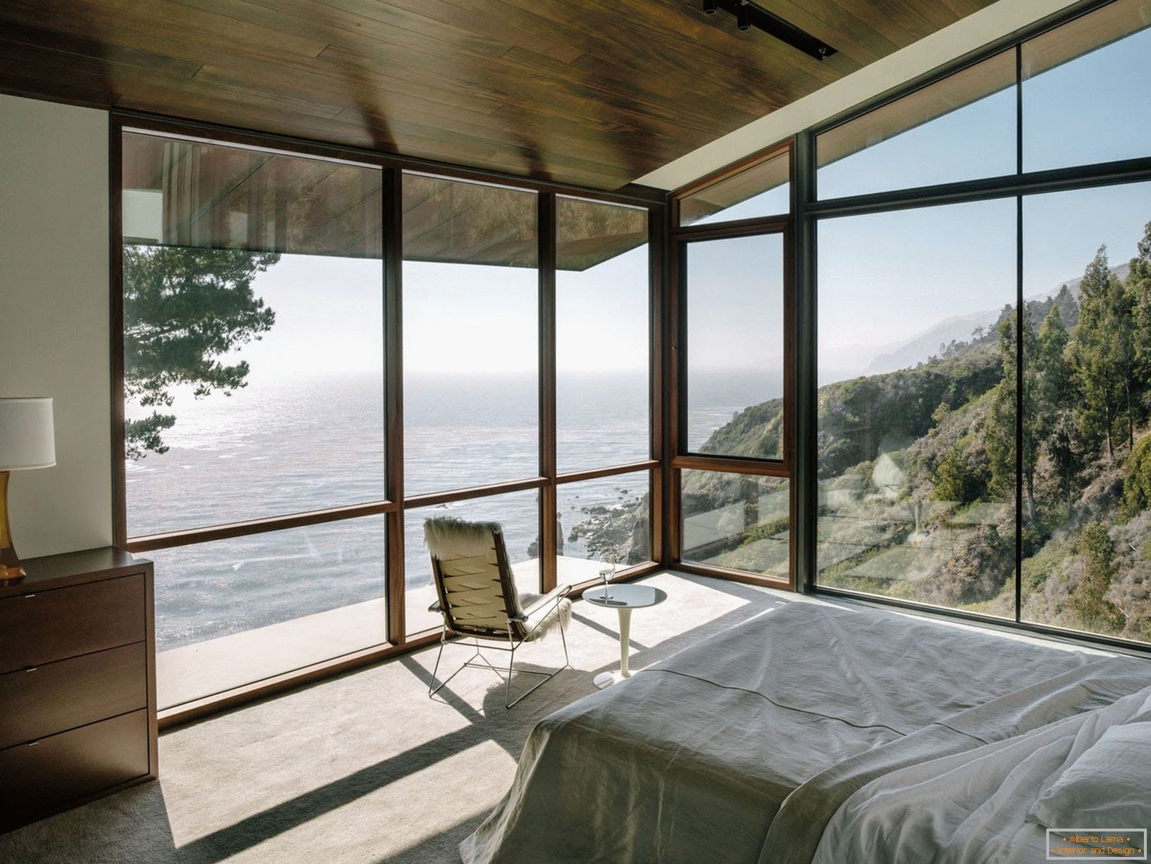 Panoramski prozori sa pogledom na more