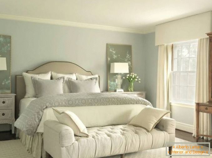 Dizajn spavaće sobe u neutralnim bojama