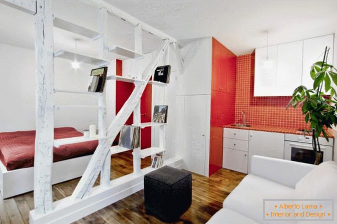 Studio apartman u bijeloj i crvenoj boji