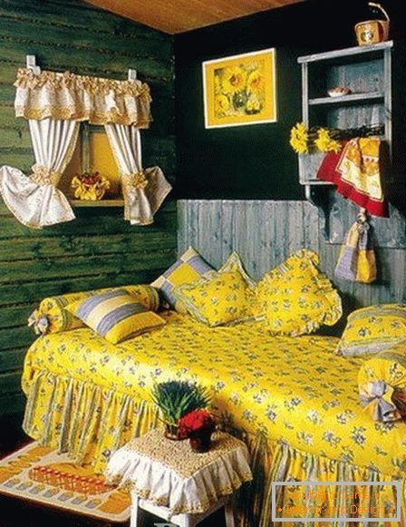 Spavaća soba sa tekstilnim dekorom za ruski dizajn